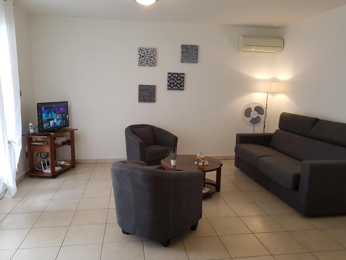 Ferienwohnung La Perle Marine Saint-Leu Exterior foto